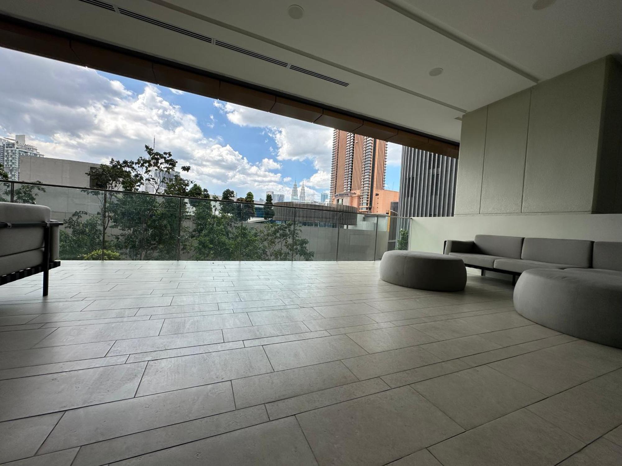 Apartment Smart 18a At Lucentia Resident Bbcc Lalaport